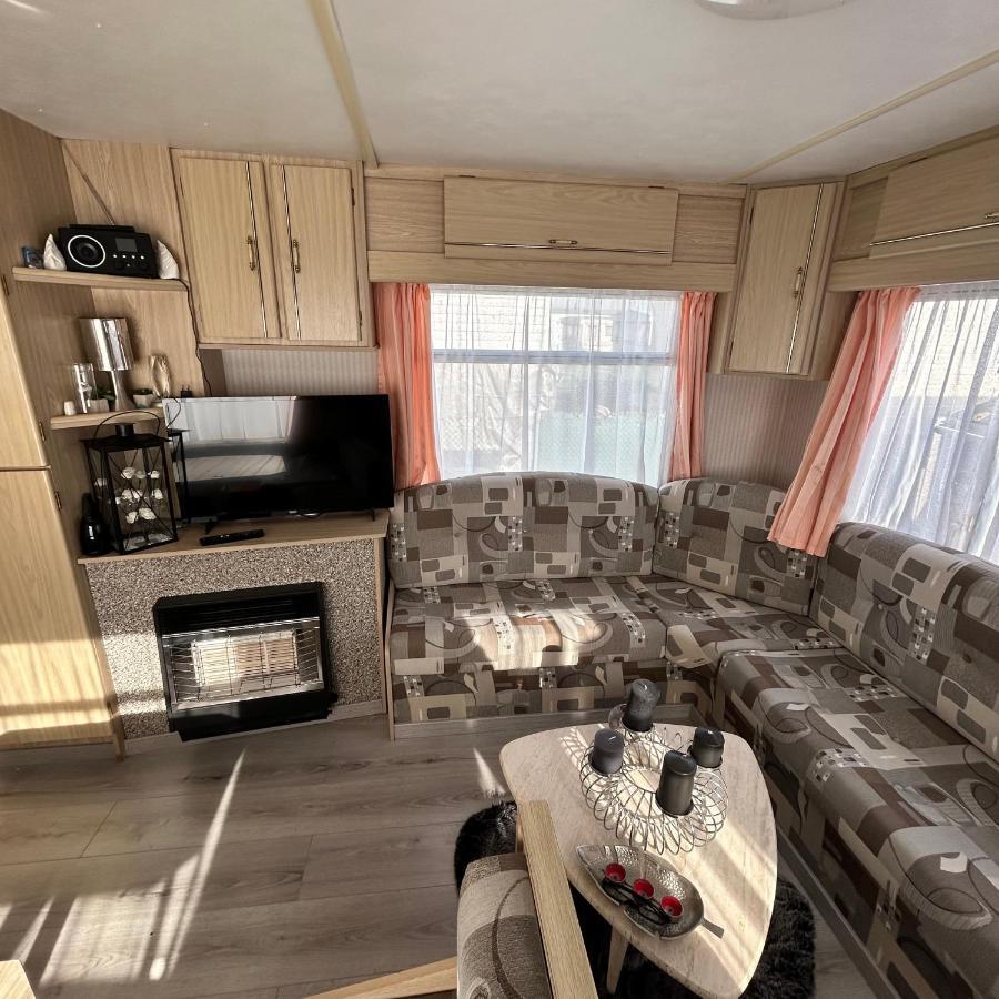 Caravan 2 Bedroom - New Camping Ideal De Haan Zewnętrze zdjęcie