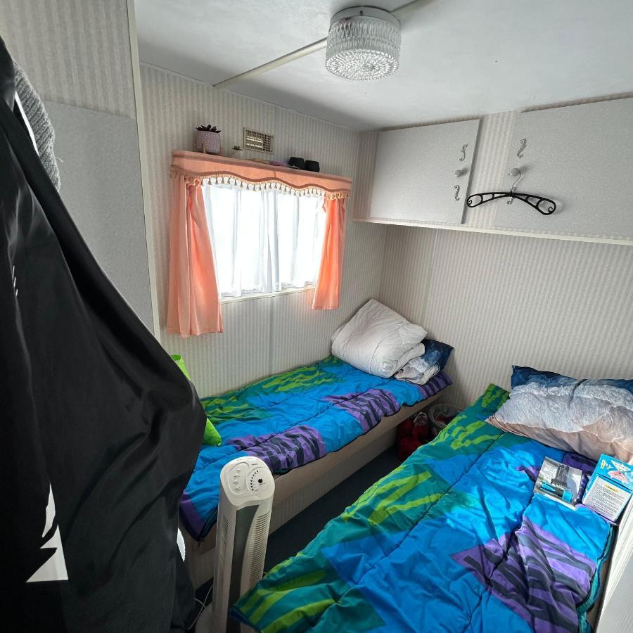 Caravan 2 Bedroom - New Camping Ideal De Haan Zewnętrze zdjęcie